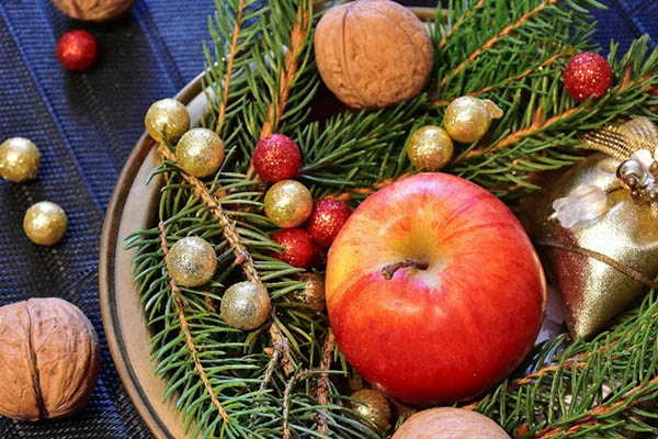 Manzanas para la prosperidad, una costumbre navideña en México