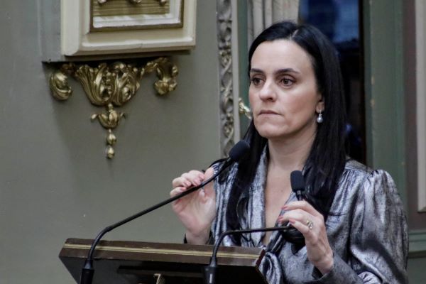Presentan iniciativa en el Congreso para sancionar elaboración de contenido íntimo con IA
