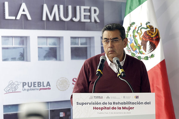 Supervisa Sergio Salomón avances en la rehabilitación del Hospital de la Mujer