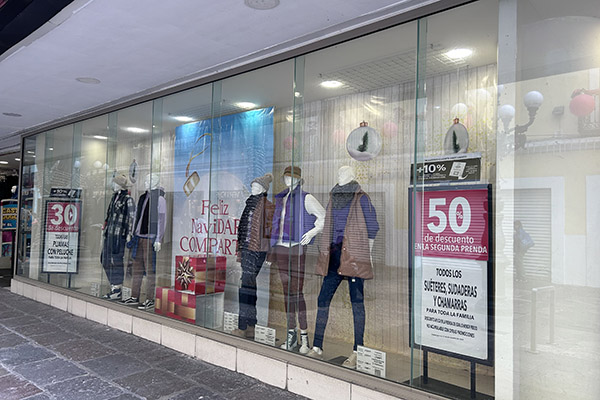 Centros comerciales, CH o en línea, ¿dónde es más barato adquirir los regalos de navidad?