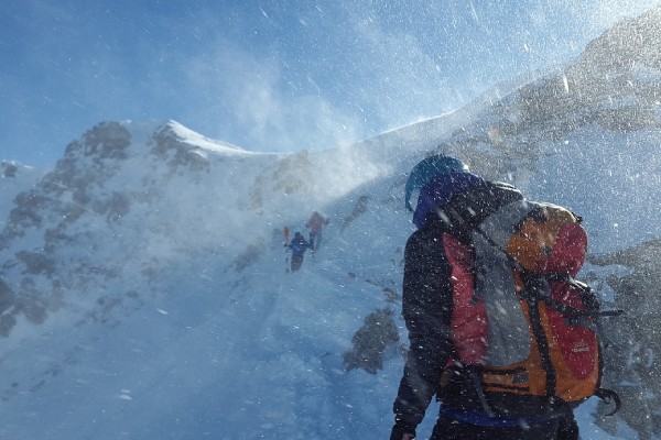 Revelan fotografías de una cámara hallada en el Aconcagua; pertenecía a una alpinista fallecida en 1973