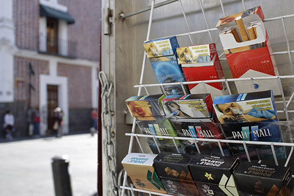 “Se emparejó el terreno”: ahora el pequeño comercio también exhibirá los cigarros