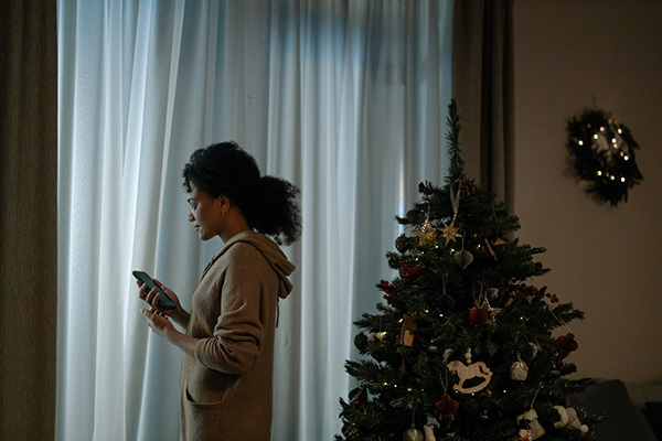 Festividades navideñas elevan tendencias de suicidio