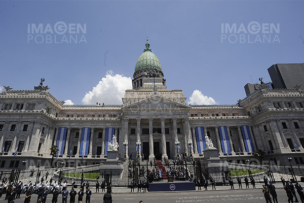 Javier Milei anuncia envío de paquete de leyes al Congreso argentino