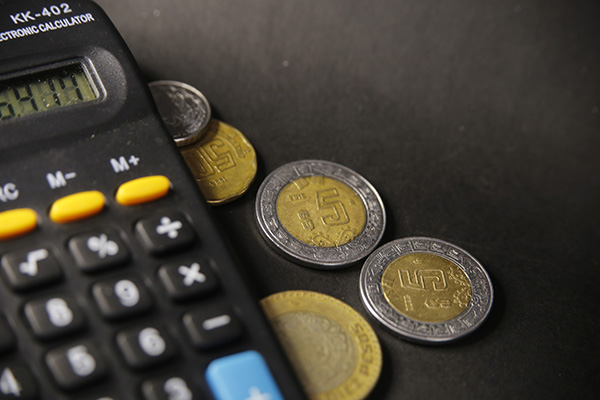 Consejos para comenzar a ahorrar en 2024 según el método 50/20/30