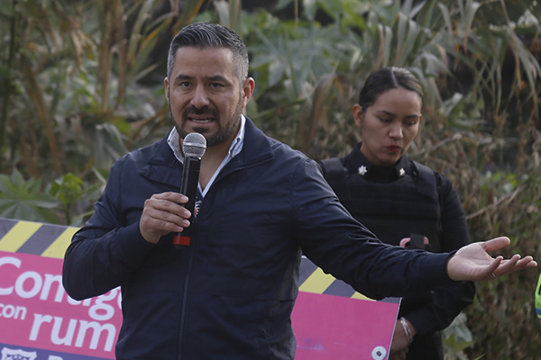 Habrá piso parejo para ambulantes y comerciantes en venta de Reyes: Adán Domínguez