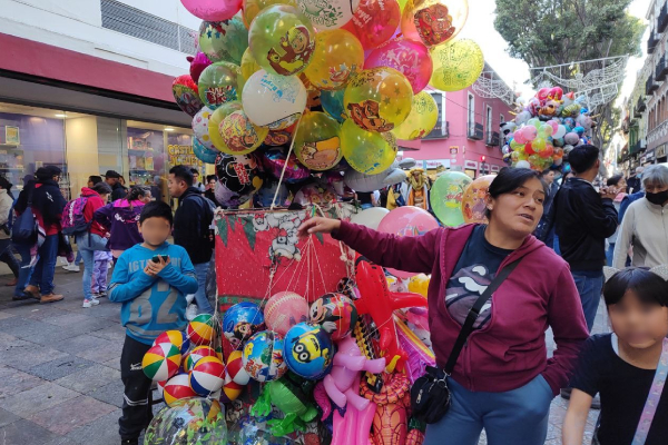 Conciencia ambiental, ¿afecta la venta de globos para los Reyes Magos?