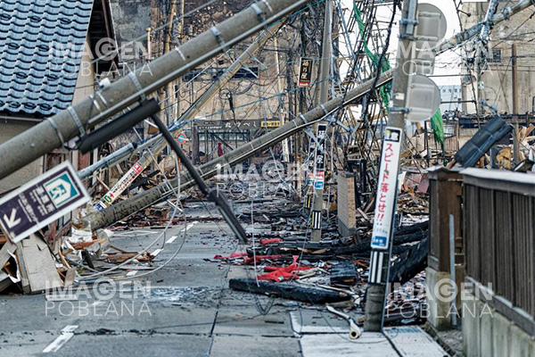 Aumentan a 168 los muertos por el terremoto en Japón