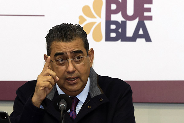 Marchas y posicionamientos son estrategias internas de Morena: Sergio Salomón