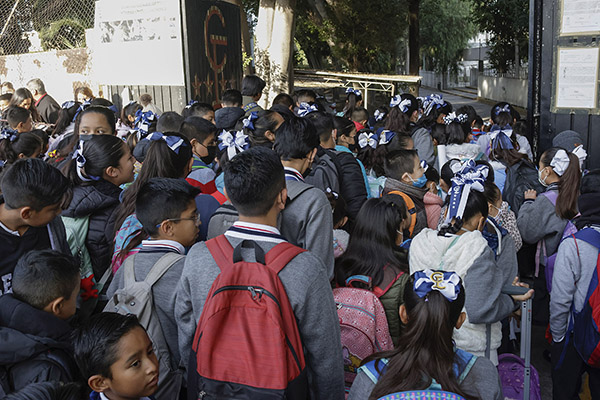 Entre “alegría”, cansancio y un poco de alivio, así se vivió el regreso a clases 2024