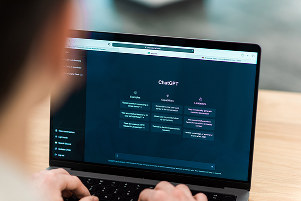 Elecciones en tiempos de ChatGPT: OpenAI combatirá la desinformación en 2024