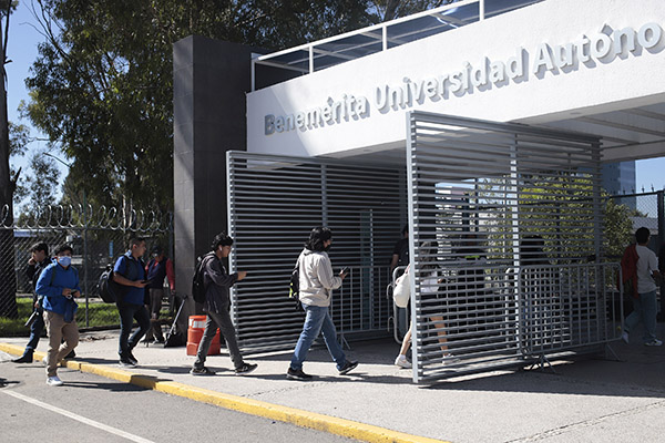 Cursos de idiomas, deportes y más: esto ofrece la BUAP al público en general
