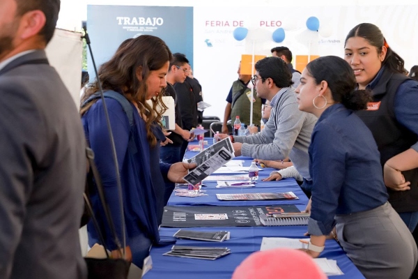 Llevan a cabo Ayuntamiento de San Andrés Cholula y Secretaría del Trabajo primera Feria del Empleo del año