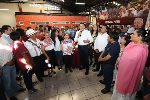 Prioritario el fortalecimiento de los pueblos originarios: Armenta