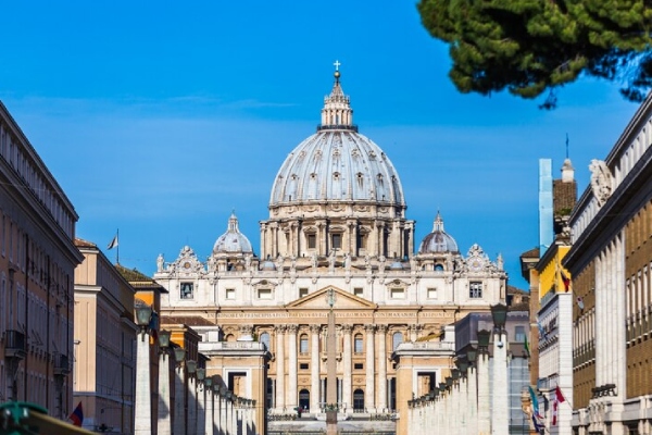 Milei y el papa Francisco se unen en lo político y en lo espiritual en el Vaticano