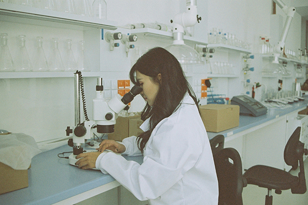 Día Internacional de la Mujer y la Niña en la Ciencia: empoderamiento posible fuera de la violencia