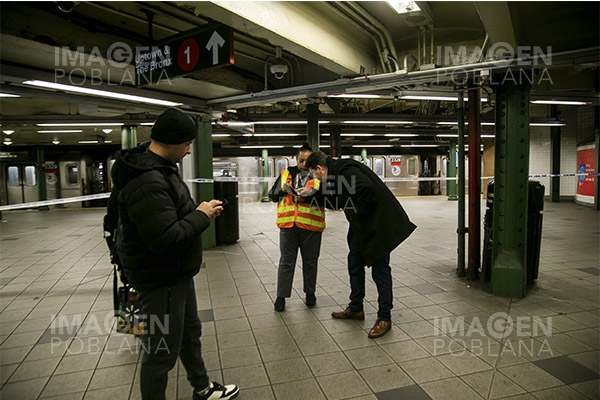 Un muerto y cinco heridos deja tiroteo en estación de metro de Nueva York