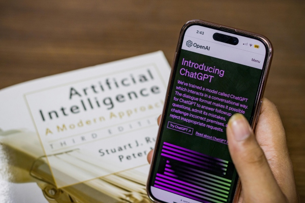 ¿Realmente es fácil hacer un libro con IA? Así se crea una obra literaria con esta tecnología