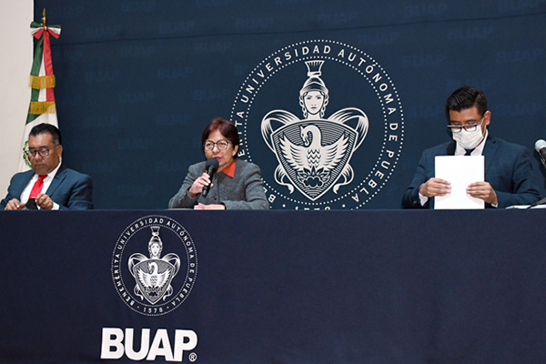 Manejo transparente y eficaz de recursos permite cumplir con actividades sustantivas de la BUAP: Lilia Cedillo