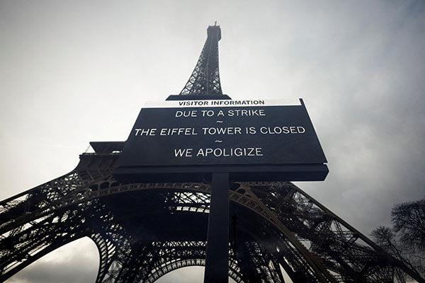 La torre Eiffel se mantiene cerrada por segundo día consecutivo por huelga