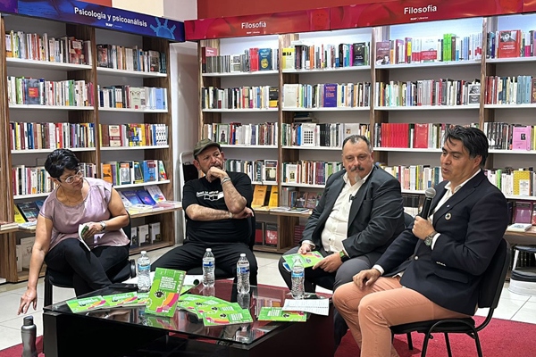 BUAP presenta el libro Mirada Universitaria en Educación para el Desarrollo Sostenible. Metodología para la adecuación curricular
