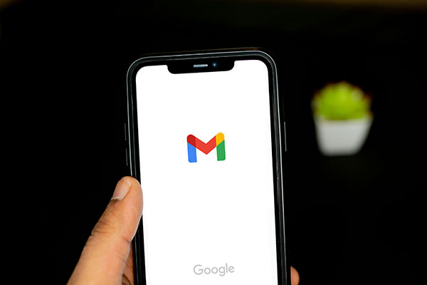 Alternativa de Elon Musk a correo de Gmail "está en camino"