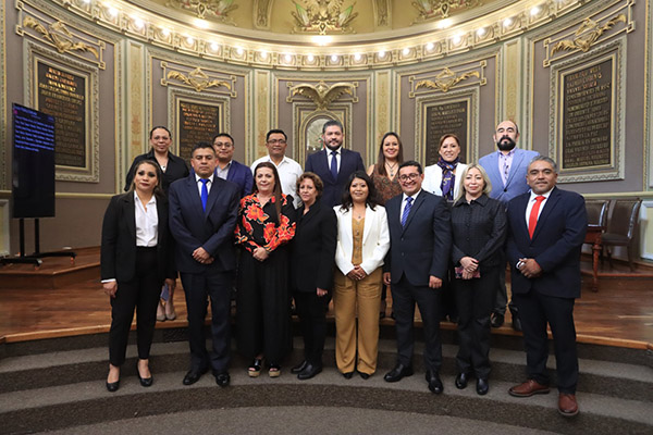 Rinden protesta diputadas y diputados de la LXI Legislatura