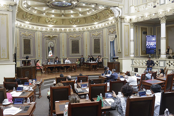 Congreso buscará eliminar obstáculos que impiden a suplentes tomar el cargo