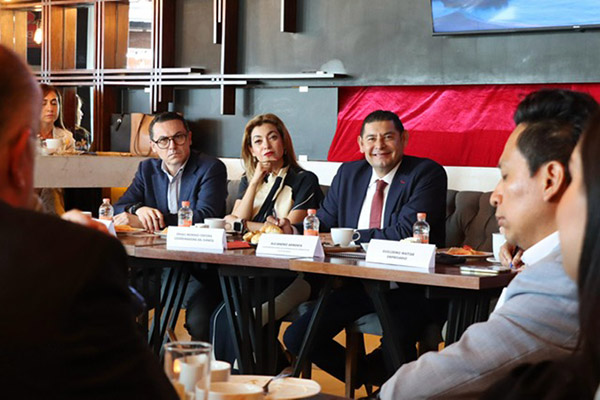Sueño con que Puebla sea la capital de la electromovilidad: Armenta