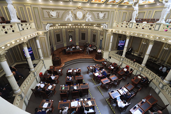 Conmemoran el Día del Trabajador y Trabajadora del Congreso del Estado de Puebla