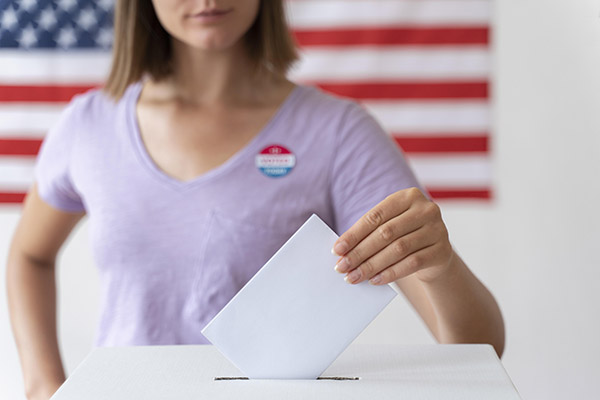 Cómo votarán los latinos en las elecciones 2024 de Estados Unidos