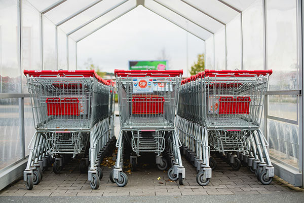 Tres personas mueren al derrumbarse techo de un supermercado en Brasil