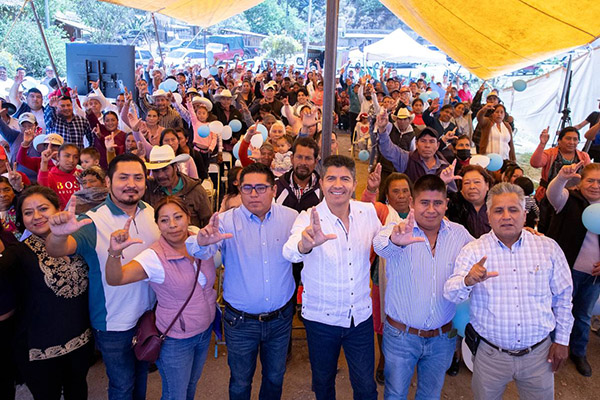 Reconoce Lalo Rivera lucha por la democracia en Tlacotepec de Porfirio Díaz