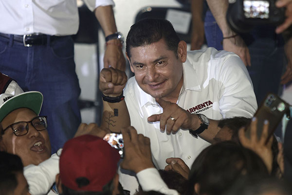 Educación, salud y reubicación del Cereso, compromisos de Armenta en San Pedro Cholula