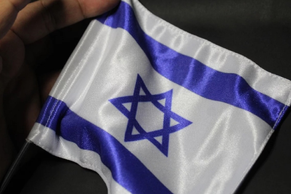 El otro lado de la moneda en Israel: judíos piden la renuncia de Netanyahu