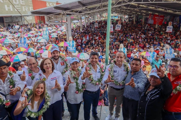 Lalo Rivera pavimentará calles de la Central de Abasto