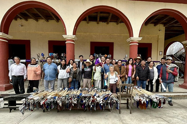 Autoridades comunitarias piden reconocimiento legislativo al coronel Manuel Molina