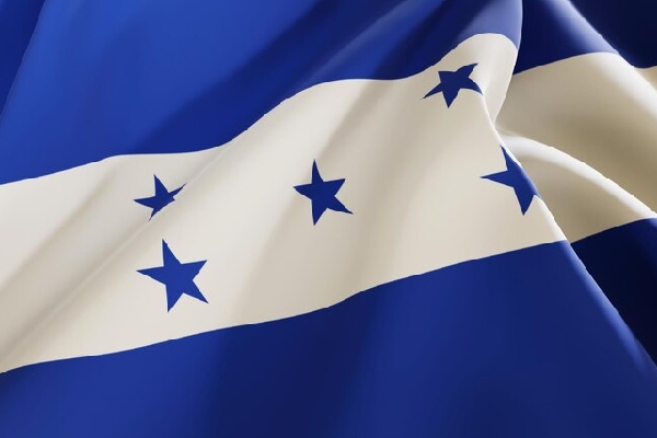 Honduras acompaña salida de diplomáticos mexicanos de Ecuador, anuncia canciller