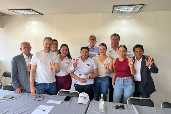 Víctor Galeazzi se reúne con candidatas de la coalición Sigamos Haciendo Historia