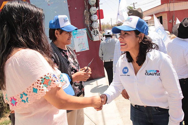 Lupita Cuautle recorre San Andrés Cholula entendiendo las inquietudes de sus pobladores