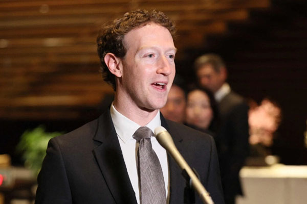 Supera Zuckerberg a Musk en lista de personas más ricas del mundo