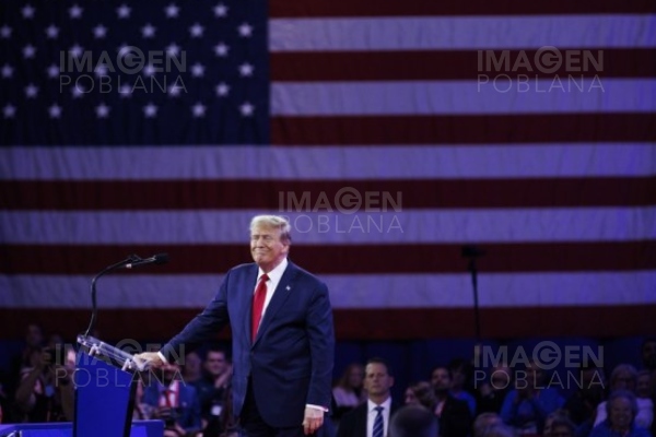 Multan a Trump por violar orden de silencio en nueve ocasiones