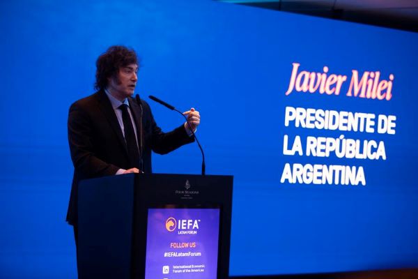 A los argentinos tocará juzgar su gobierno: AMLO sobre polémica de Milei y teleSUR