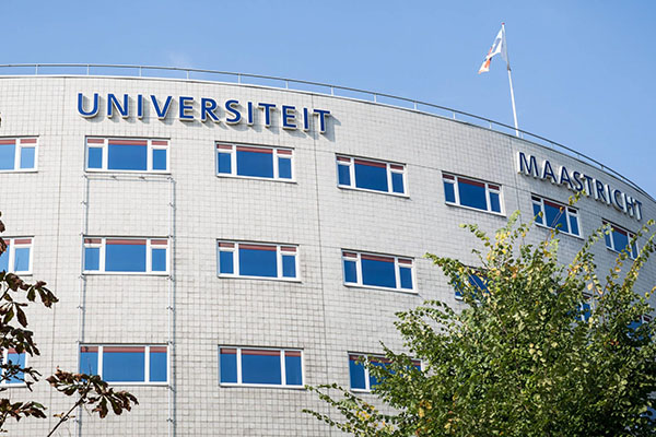 Manifestantes propalestinos ocupan edificio de la Universidad neerlandesa de Maastricht