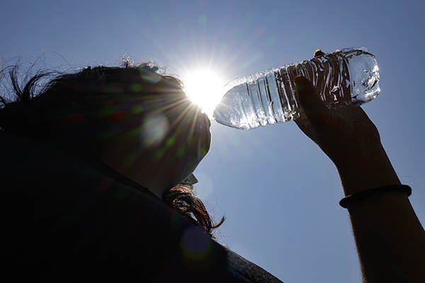Onda de calor genera en México "temperaturas históricas", según expertos de la UNAM