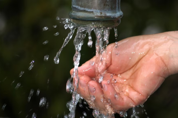 Más de la mitad de la población mundial sufre escasez de agua potable al menos un mes al año