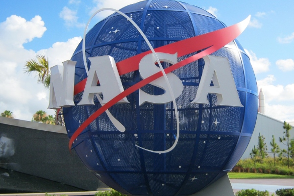 Nave Starlier intentará primer vuelo tripulado a estación espacial tras varios retrasos