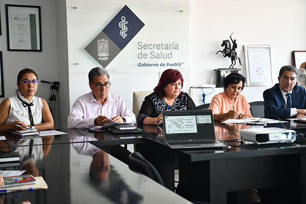 Atiende Salud situación del dengue con reunión de Comando Intersectorial