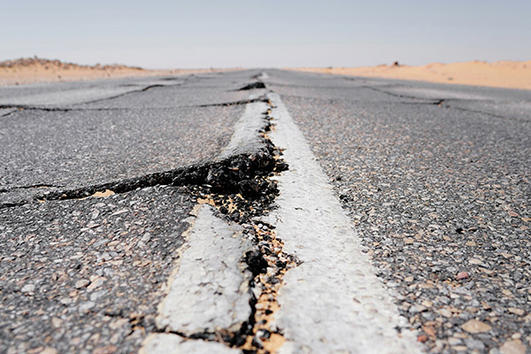 Daños materiales y varios heridos tras fuerte terremoto en Perú