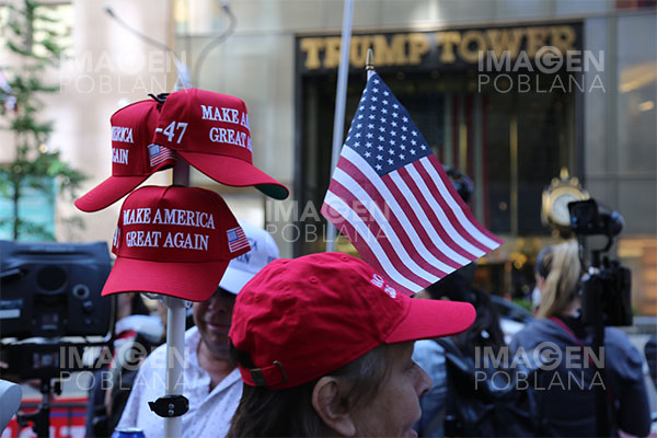 Partido Republicano adopta plan de Trump para "sellar la frontera" con México